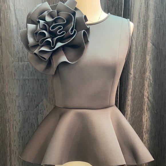 Black Peplum Top - Picture 4 of 8